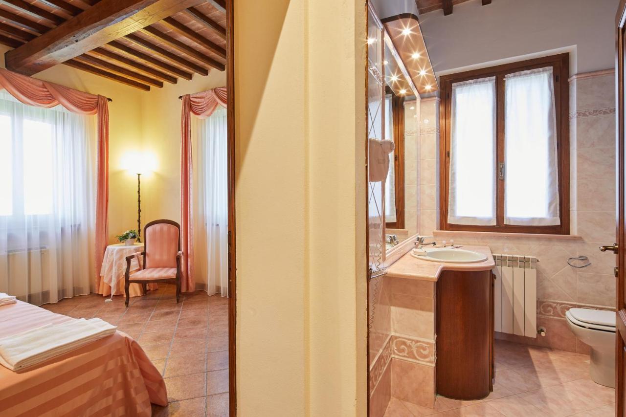 Relais La Cerreta Villa Castiglione del Lago Exteriör bild