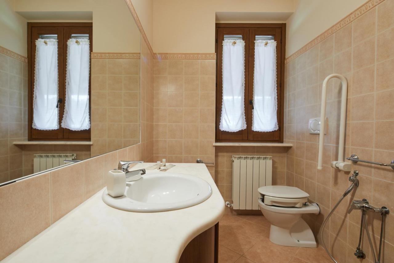 Relais La Cerreta Villa Castiglione del Lago Exteriör bild